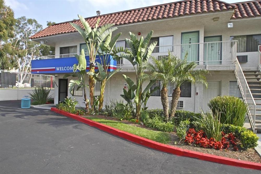 Motel 6-Rhome, Tx Экстерьер фото