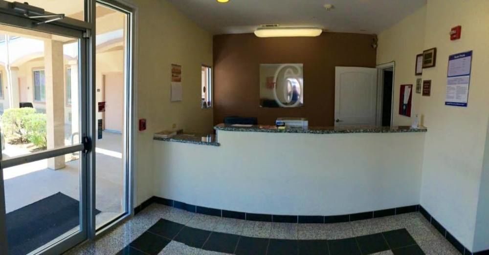 Motel 6-Rhome, Tx Экстерьер фото